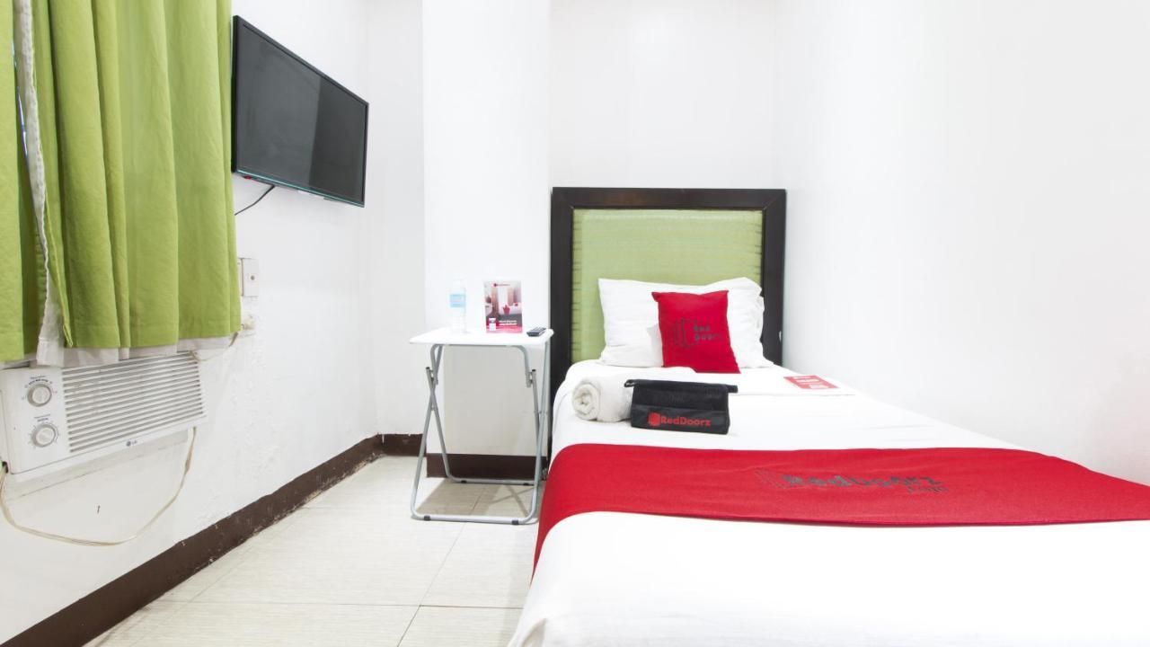 Reddoorz @ Real Fatima Tacloban Hotel Anibong Buitenkant foto