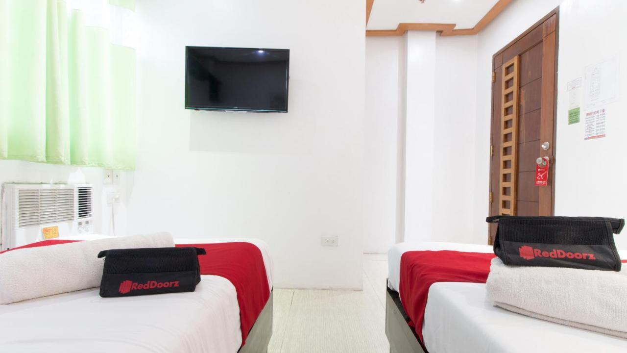 Reddoorz @ Real Fatima Tacloban Hotel Anibong Buitenkant foto