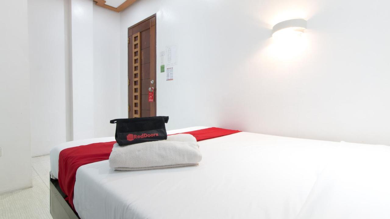 Reddoorz @ Real Fatima Tacloban Hotel Anibong Buitenkant foto