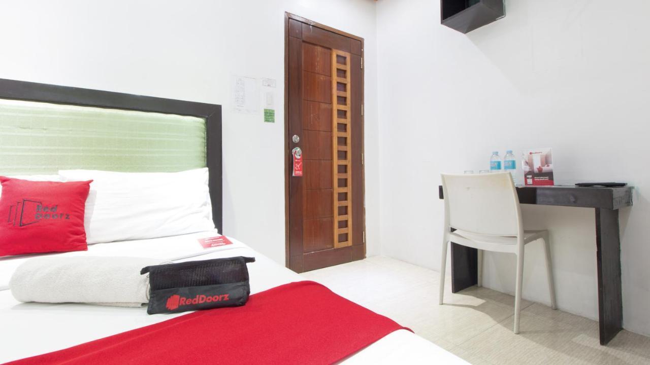 Reddoorz @ Real Fatima Tacloban Hotel Anibong Buitenkant foto
