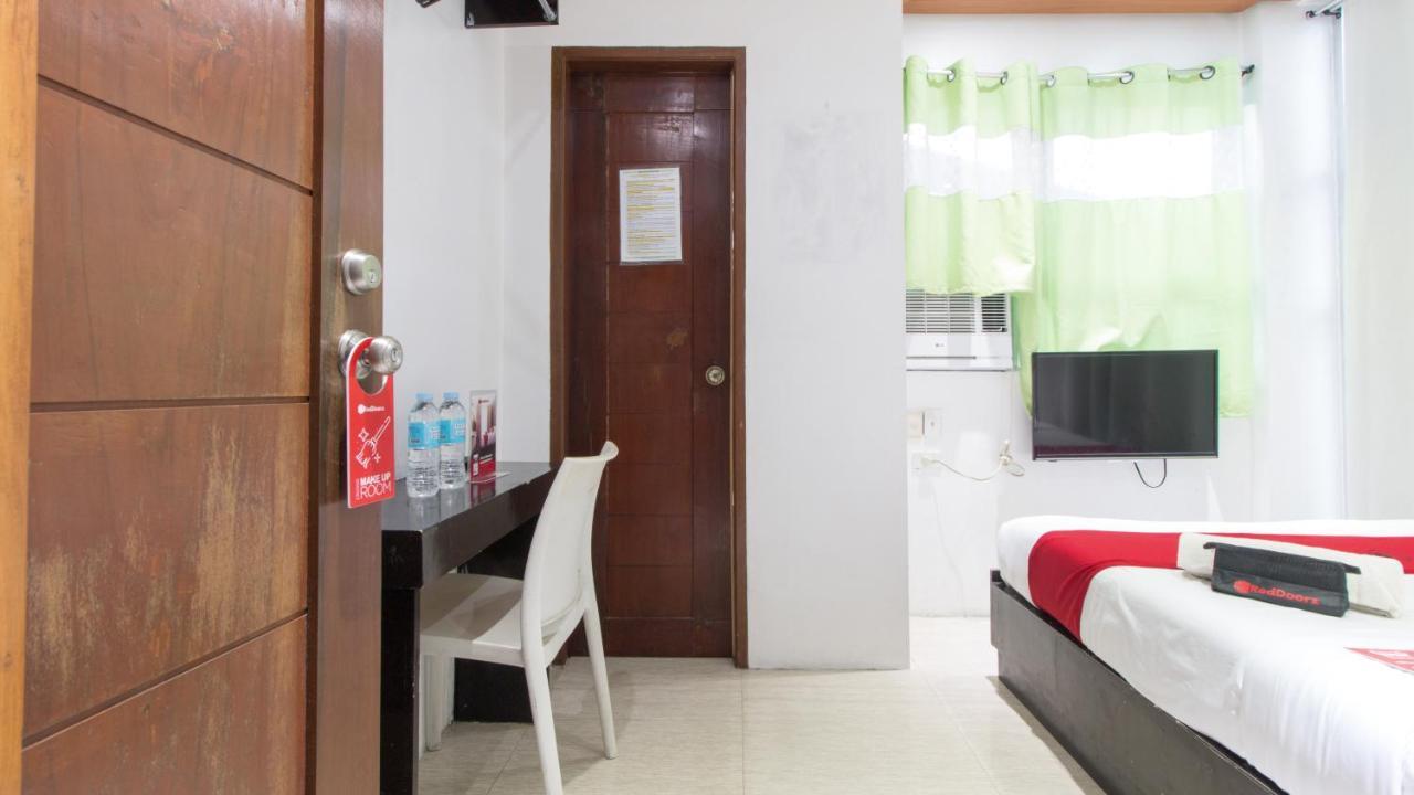 Reddoorz @ Real Fatima Tacloban Hotel Anibong Buitenkant foto